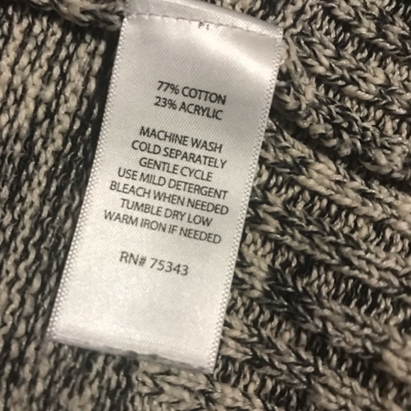 WEARING YOUR HEART ON YOUR SLEEVE Open Front Knit Batwing Cocoon Sweater - Picture 4 of 9